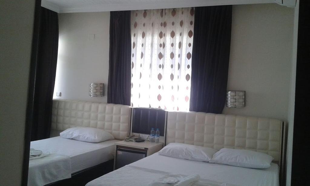Hotel Tayfun Анамур Екстериор снимка