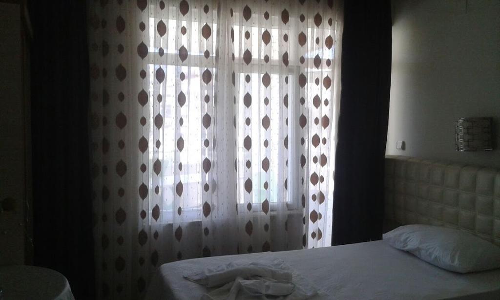 Hotel Tayfun Анамур Екстериор снимка
